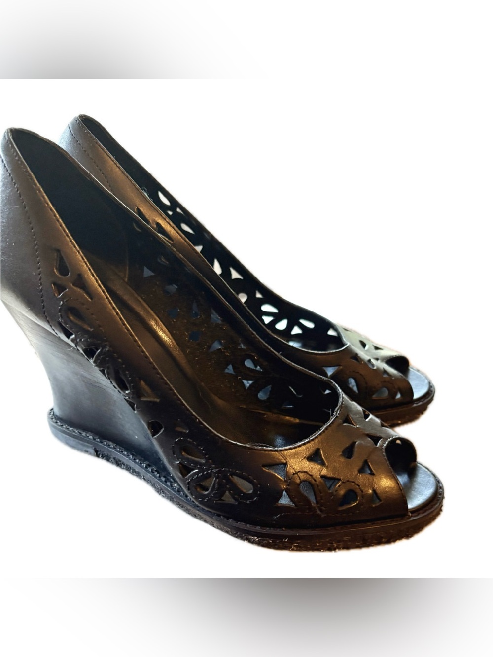 Report Jocelyn Black Leather Laser Cutout Peep-Toe Wedges Y2K Vintage